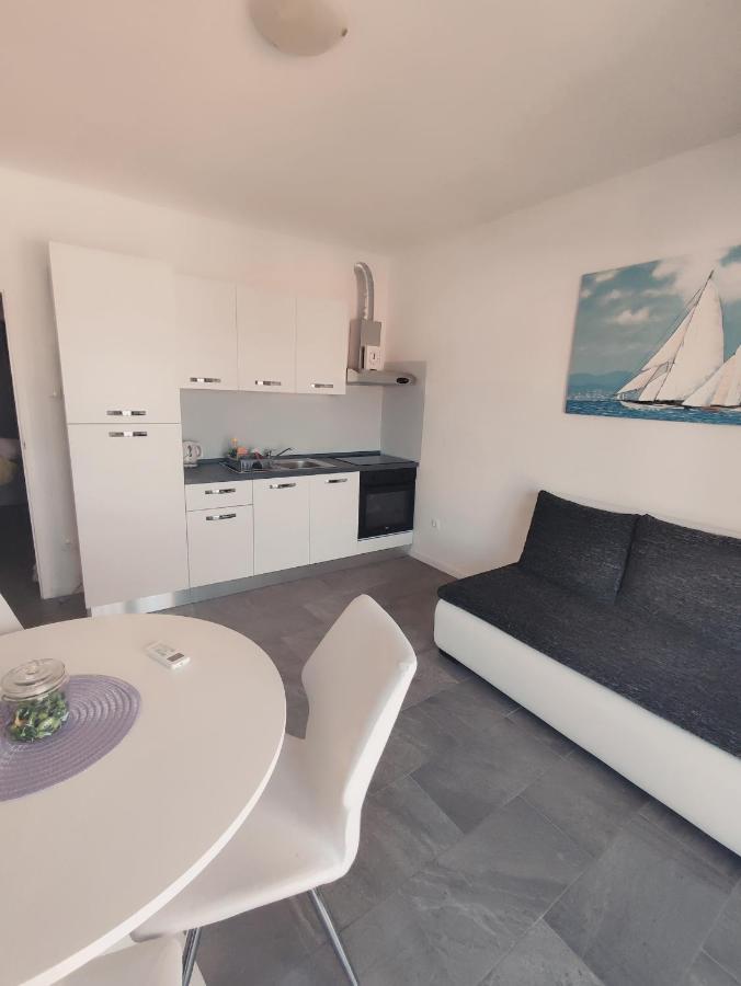 Apartman Providenca - Trogir - Close To Beach Exteriör bild